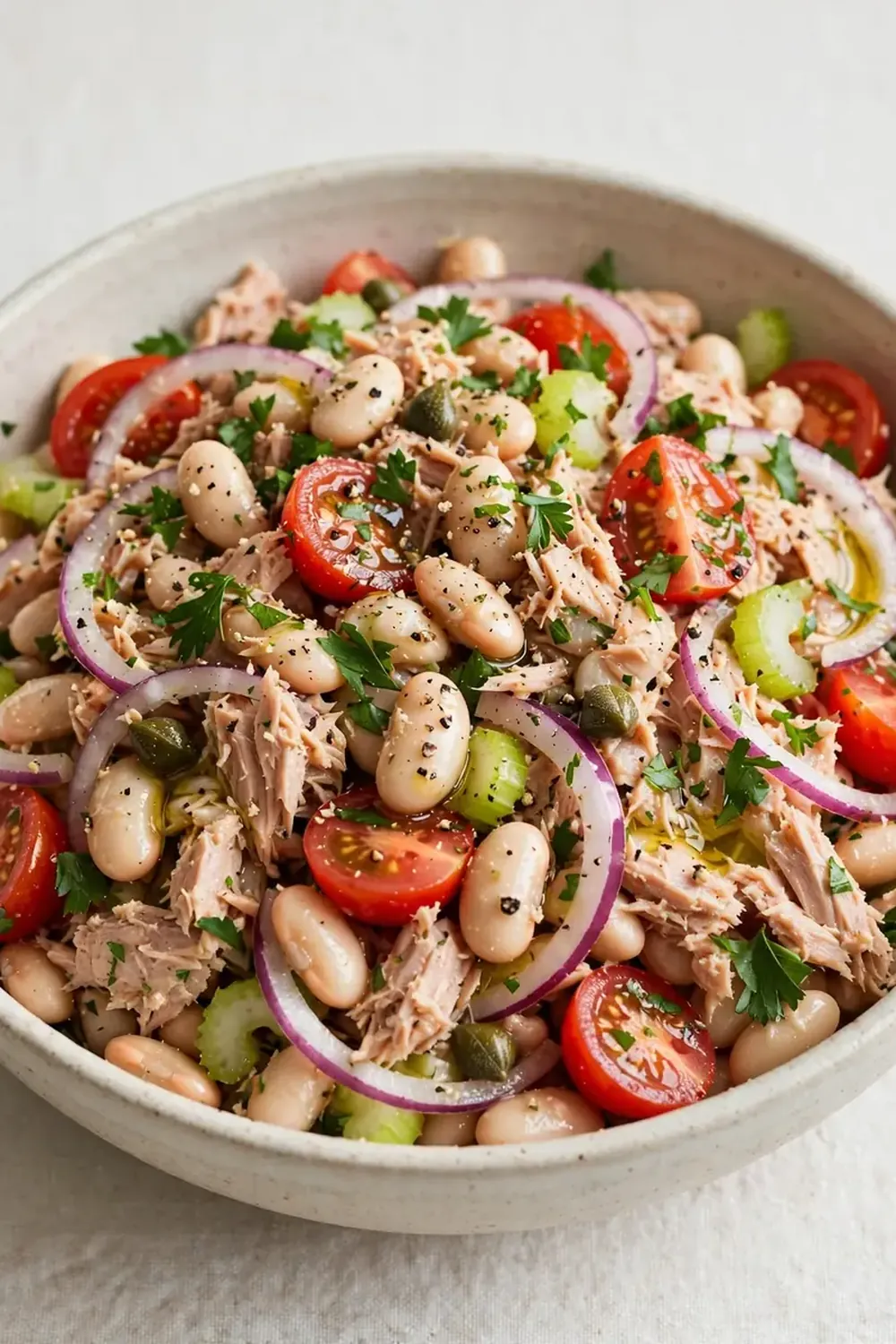 High-Protein Tuna and White Bean Salad