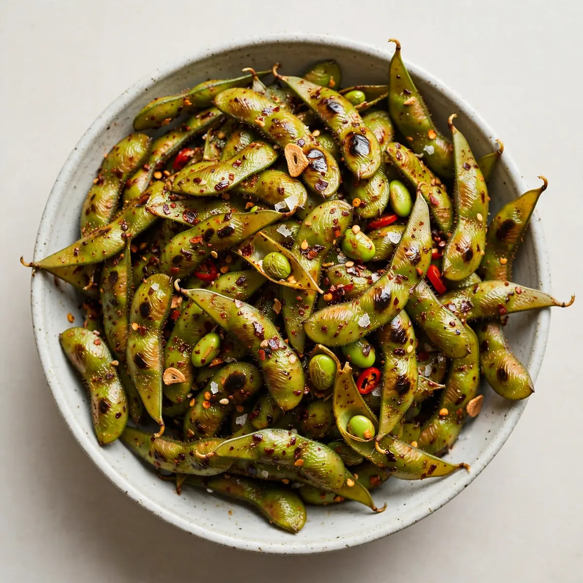 Scharf geröstete Edamame